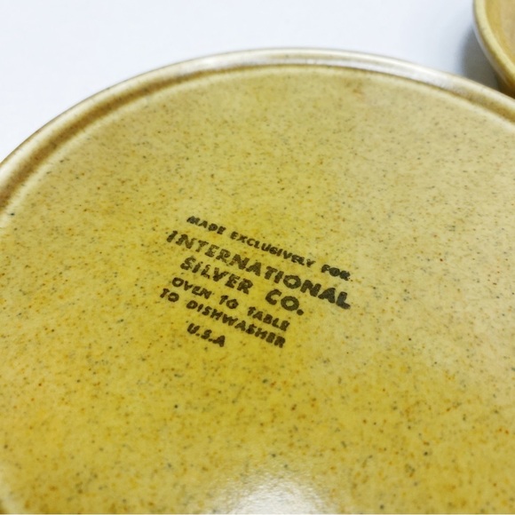 Vintage Set of 8 Homer Laughlin Small Suncrest Plates - Picture 5 of 5